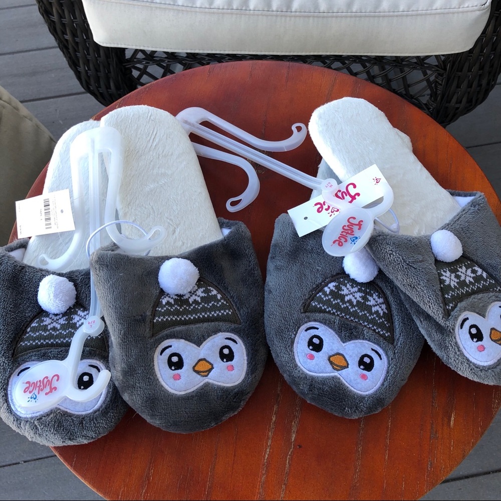 Justice Set of 2 NWT Girls Penguin Slip-On Slipper